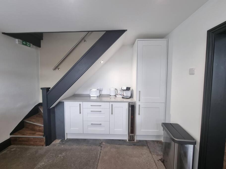 Luxurious Cottage With Hot Tub, Lake District Duddon المظهر الخارجي الصورة
